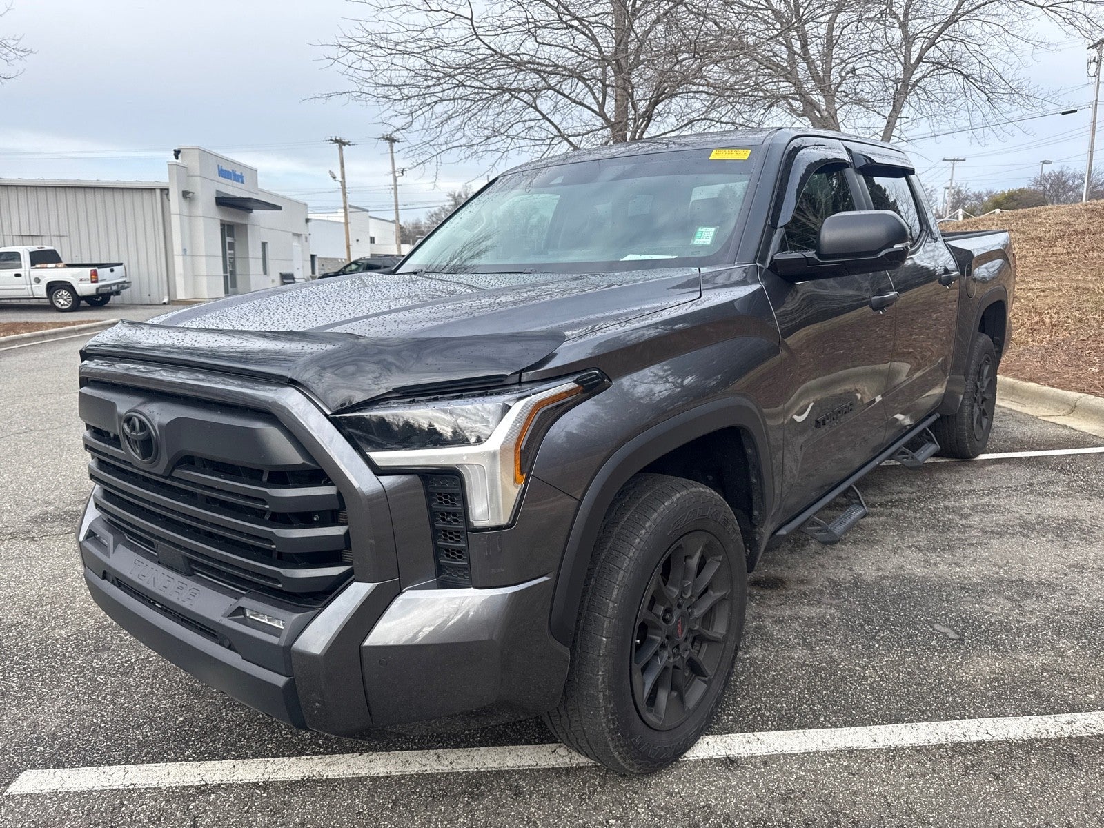 2024 Toyota Tundra 4WD SR5