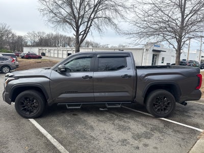 2024 Toyota Tundra 4WD SR5