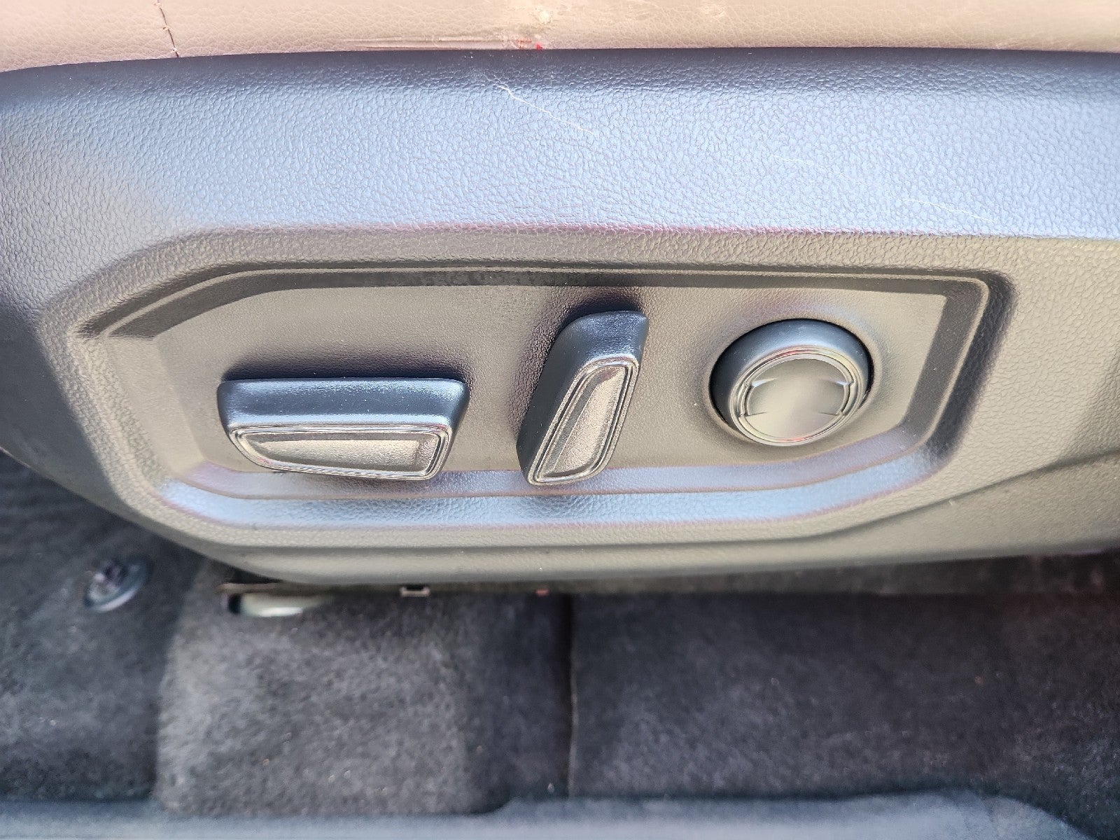 2023 Toyota Tundra 4WD SR5