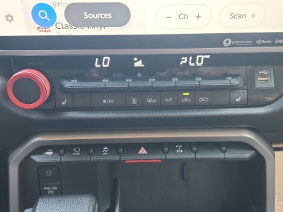 2023 Toyota Tundra 4WD SR5