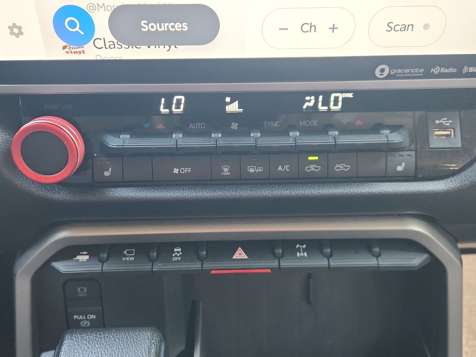 2023 Toyota Tundra 4WD SR5