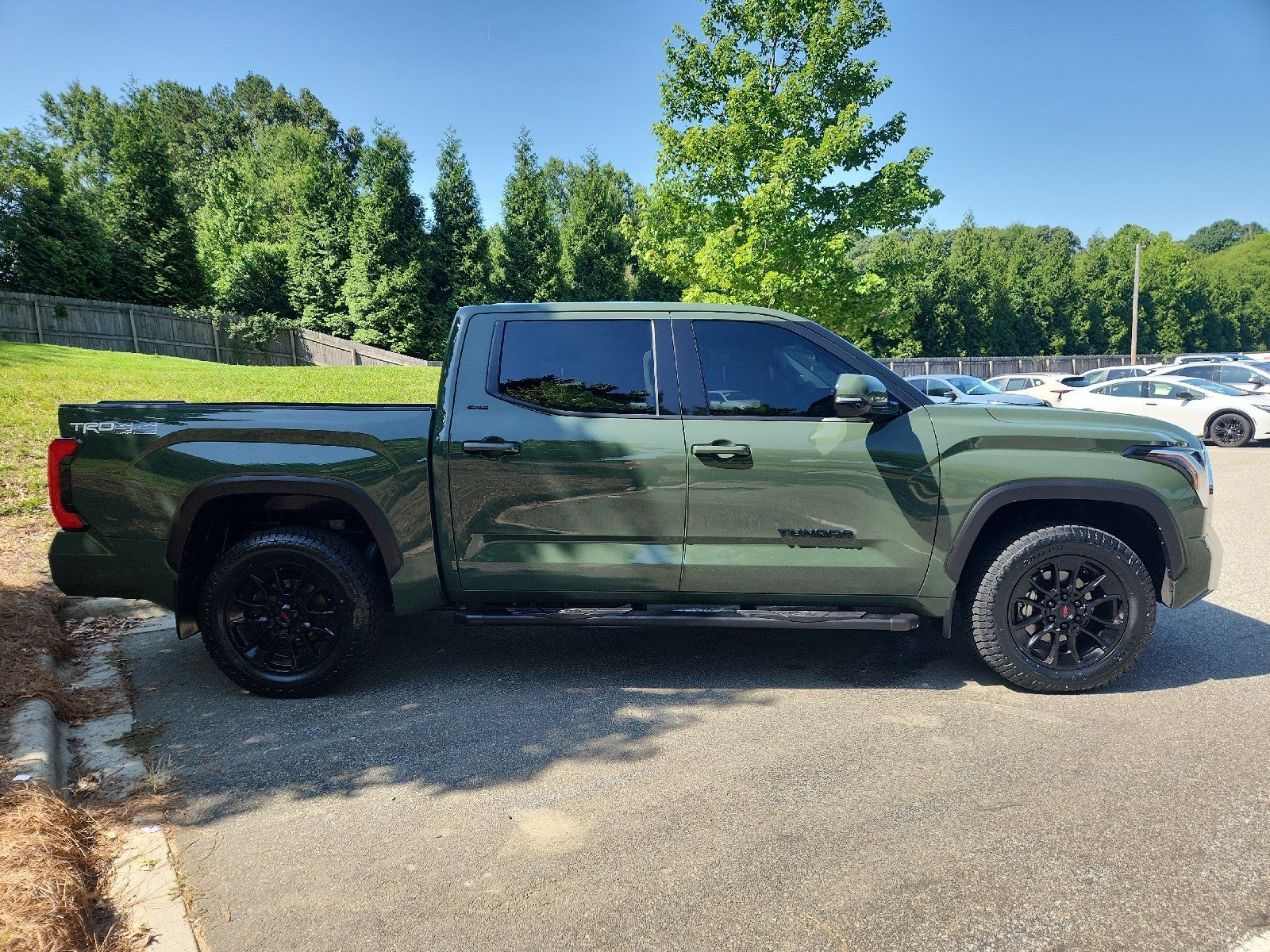 2023 Toyota Tundra 4WD SR5