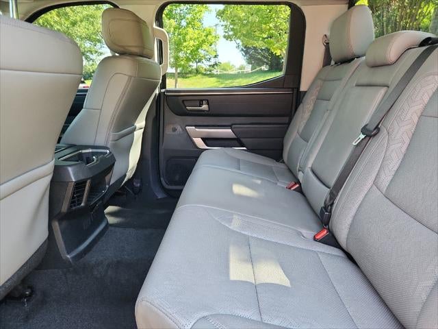 2023 Toyota Tundra 4WD SR5