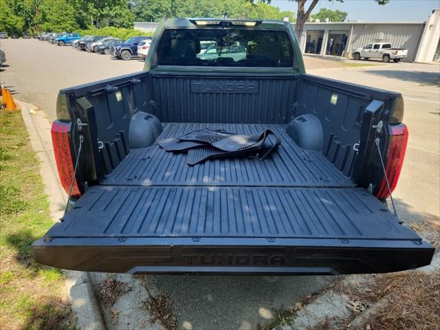 2023 Toyota Tundra 4WD SR5