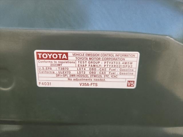 2023 Toyota Tundra 4WD SR5