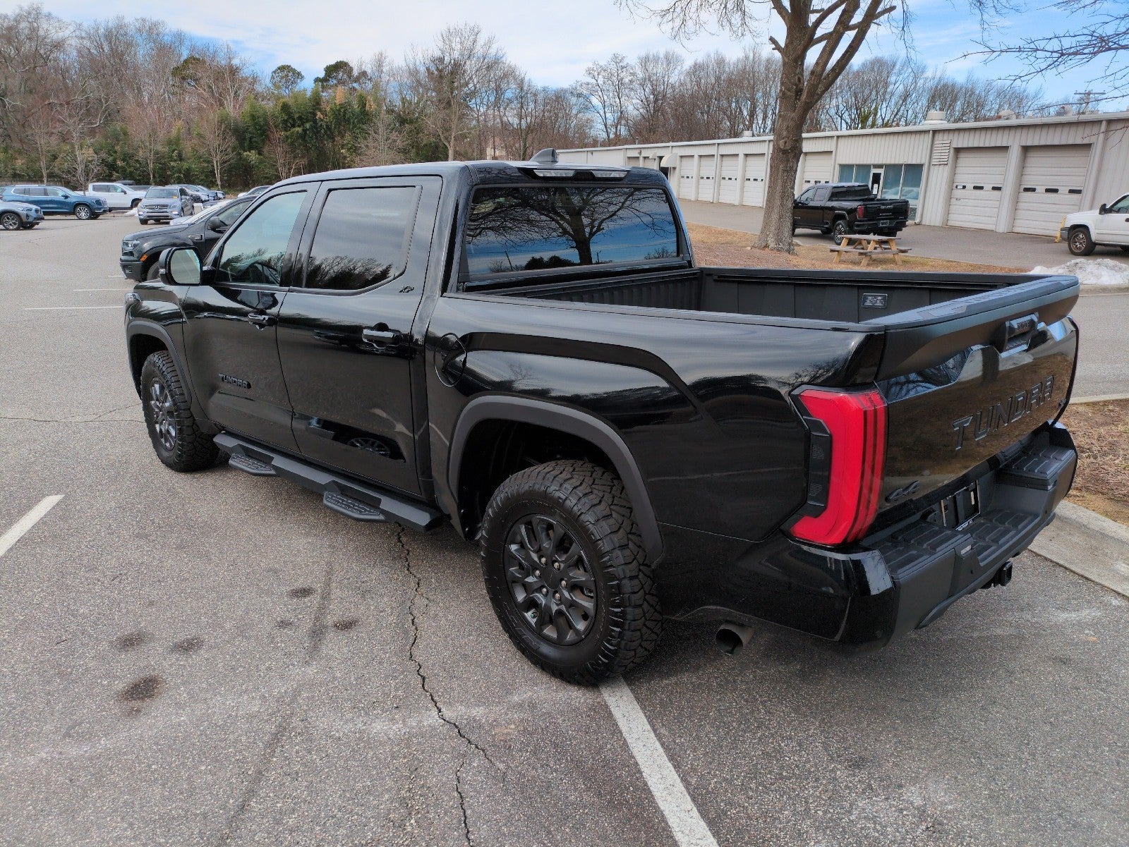 2024 Toyota Tundra 4WD SR5