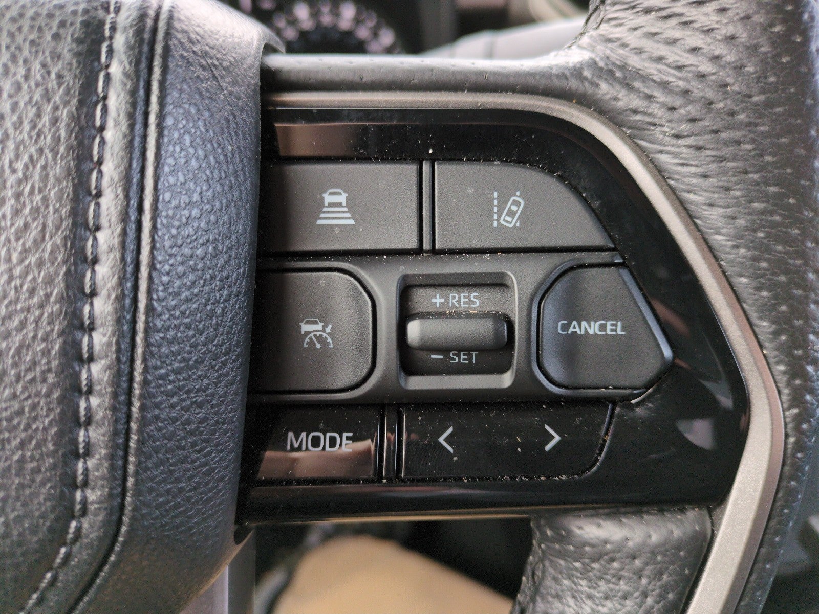 2024 Toyota Tundra 4WD SR5