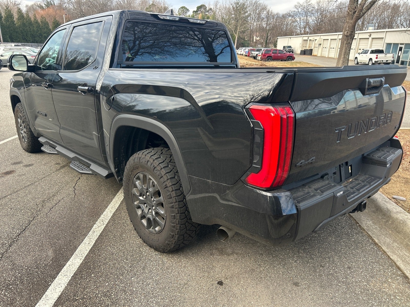 2024 Toyota Tundra 4WD SR5