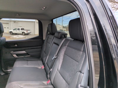 2024 Toyota Tundra 4WD SR5