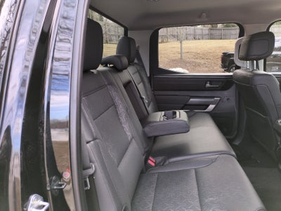 2024 Toyota Tundra 4WD SR5