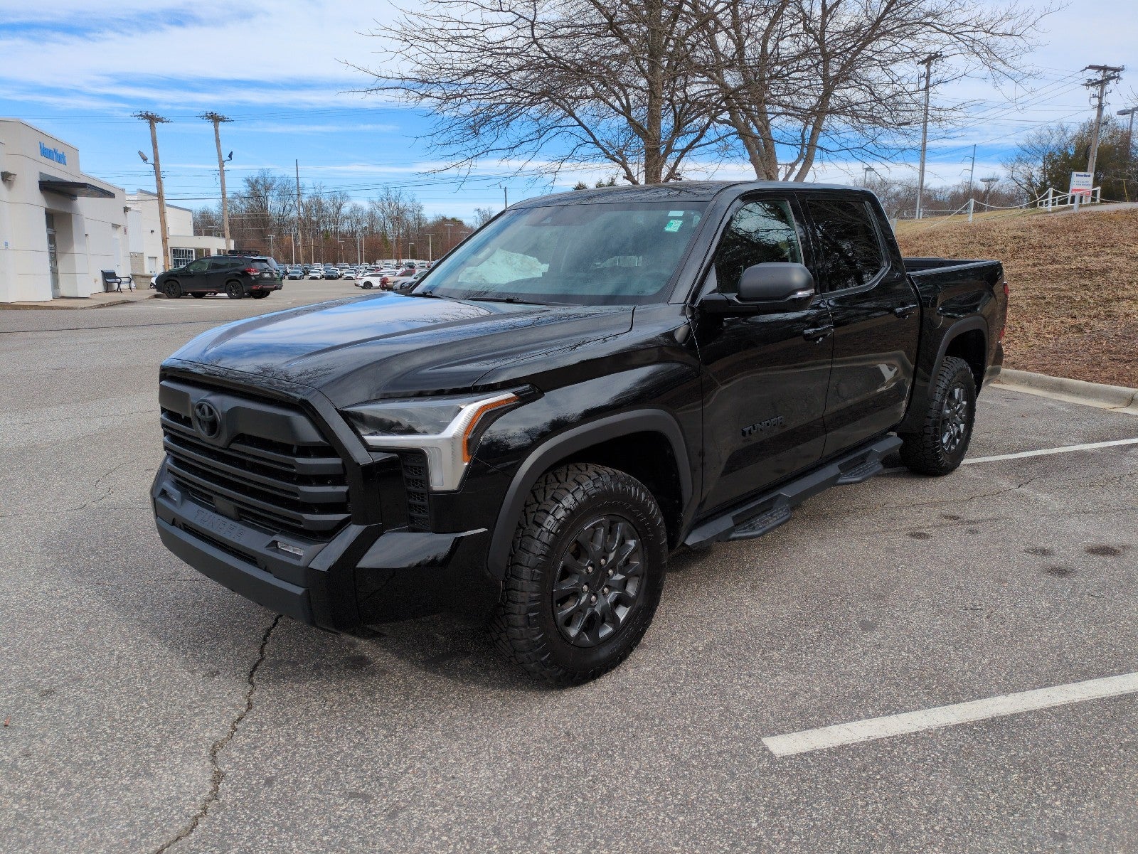 2024 Toyota Tundra 4WD SR5
