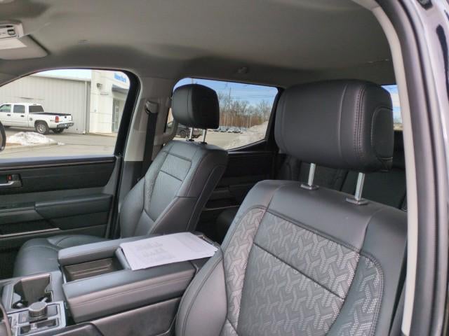 2024 Toyota Tundra 4WD SR5