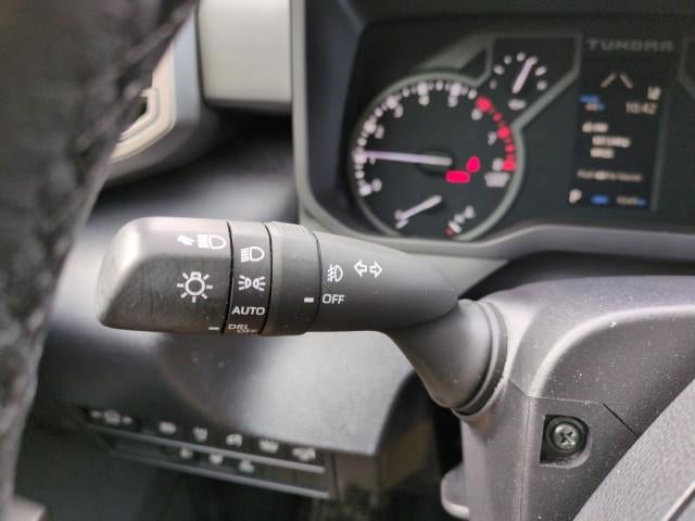 2024 Toyota Tundra 4WD SR5