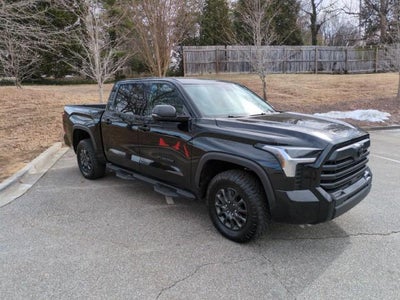 2024 Toyota Tundra 4WD SR5