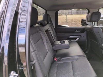 2024 Toyota Tundra 4WD SR5