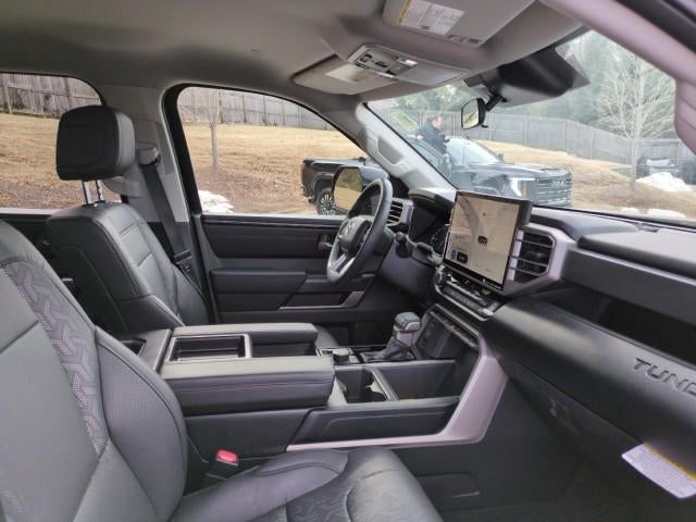 2024 Toyota Tundra 4WD SR5