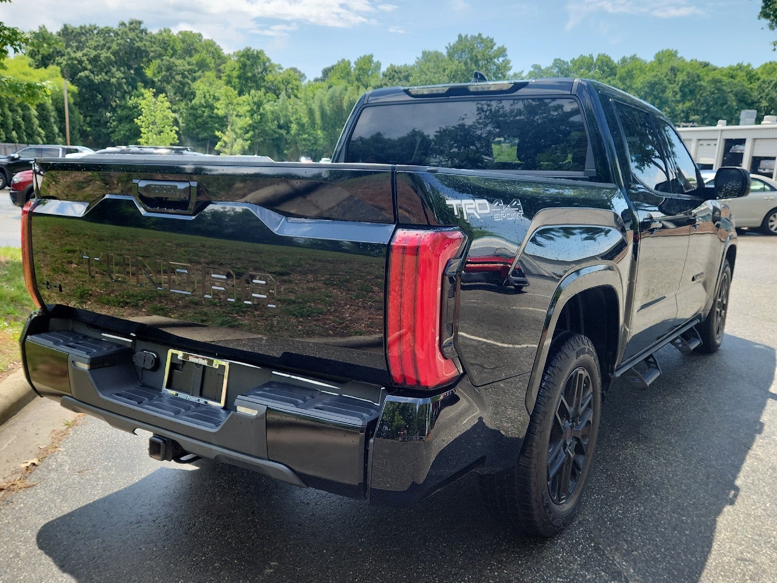 2023 Toyota Tundra 4WD SR5
