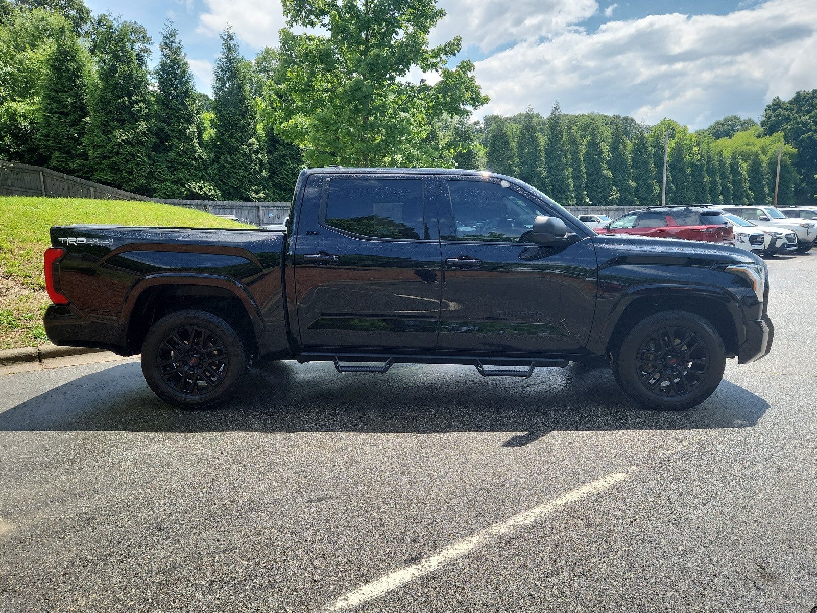 2023 Toyota Tundra 4WD SR5