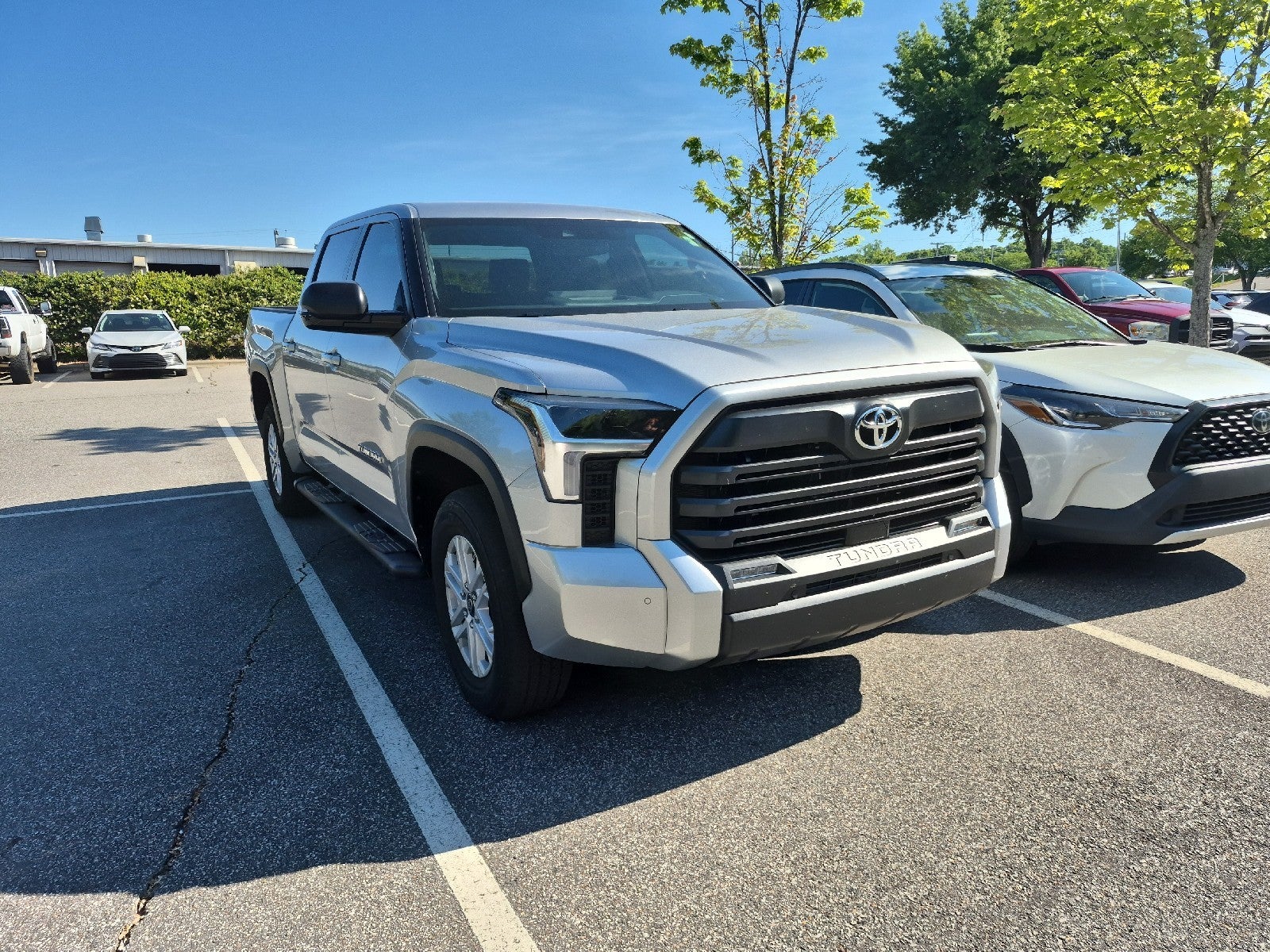 2025 Toyota Tundra 4WD SR5