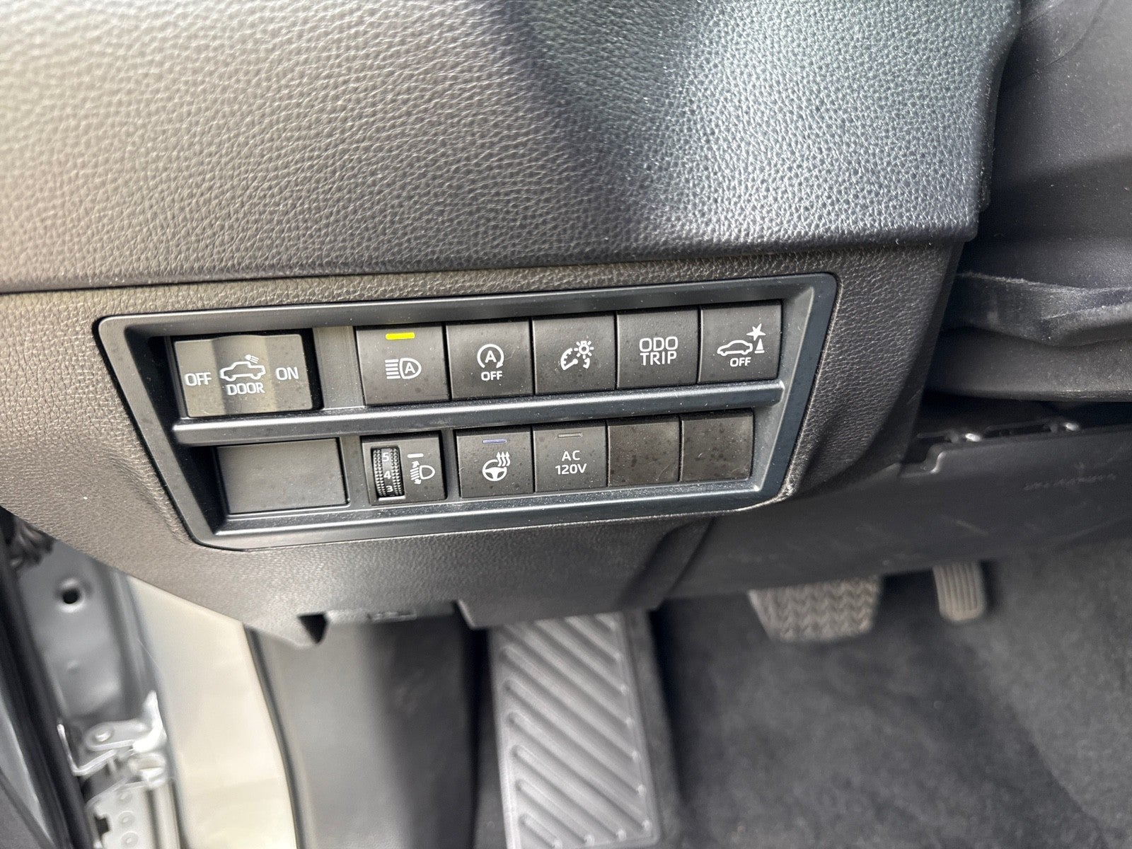 2025 Toyota Tundra 4WD SR5