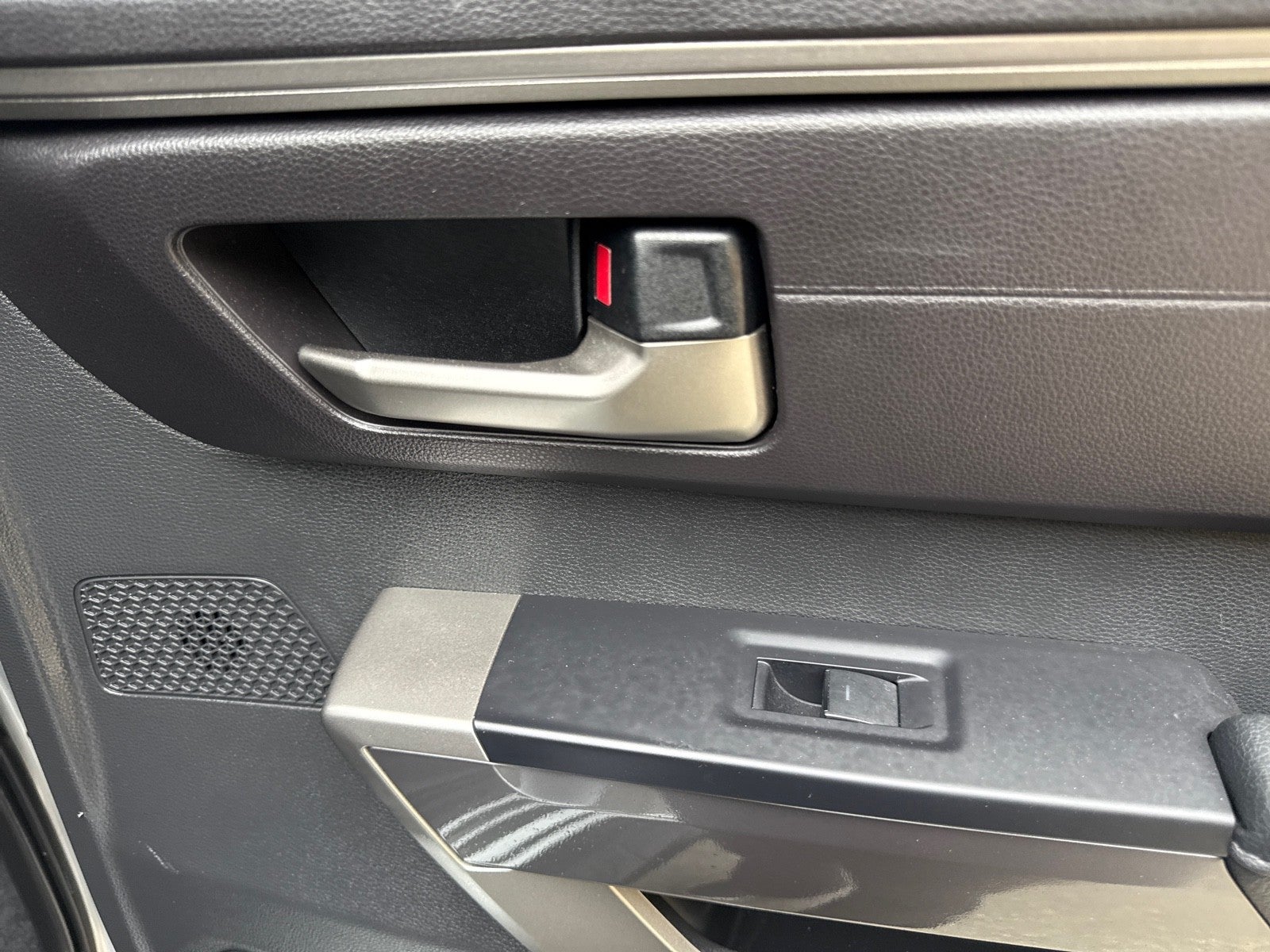 2025 Toyota Tundra 4WD SR5