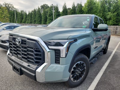 2025 Toyota Tundra 4WD SR5