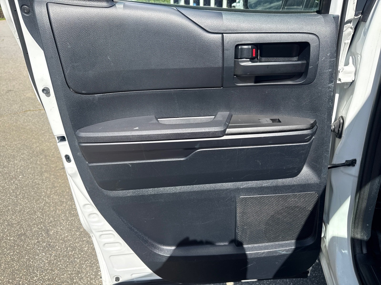 2014 Toyota Tundra 4WD Truck SR