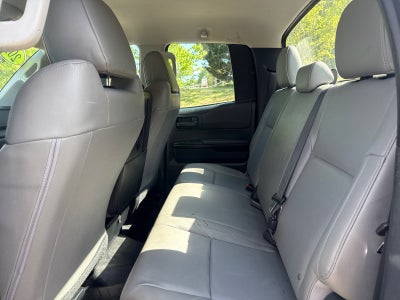 2014 Toyota Tundra 4WD Truck SR