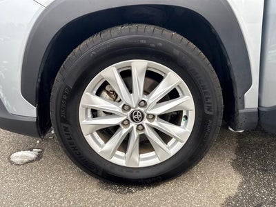 2024 Toyota Corolla Cross LE
