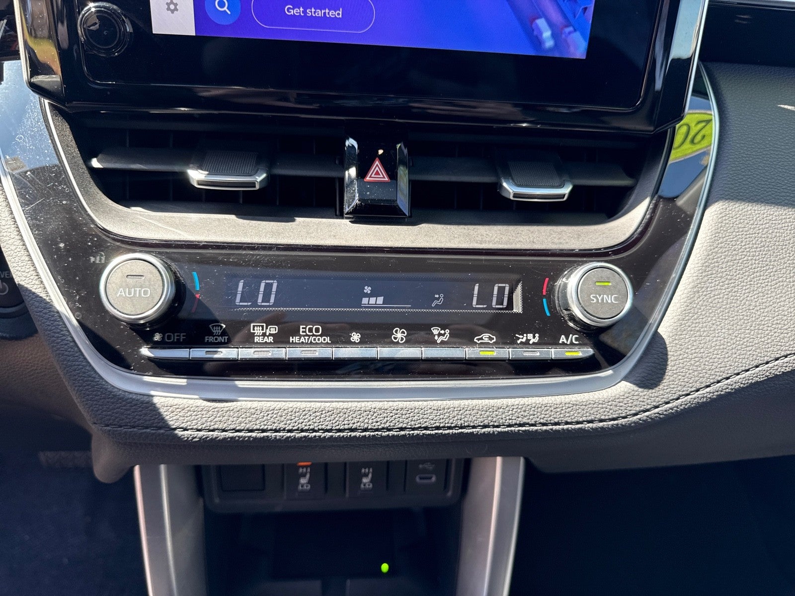 2024 Toyota Corolla Cross Hybrid XSE