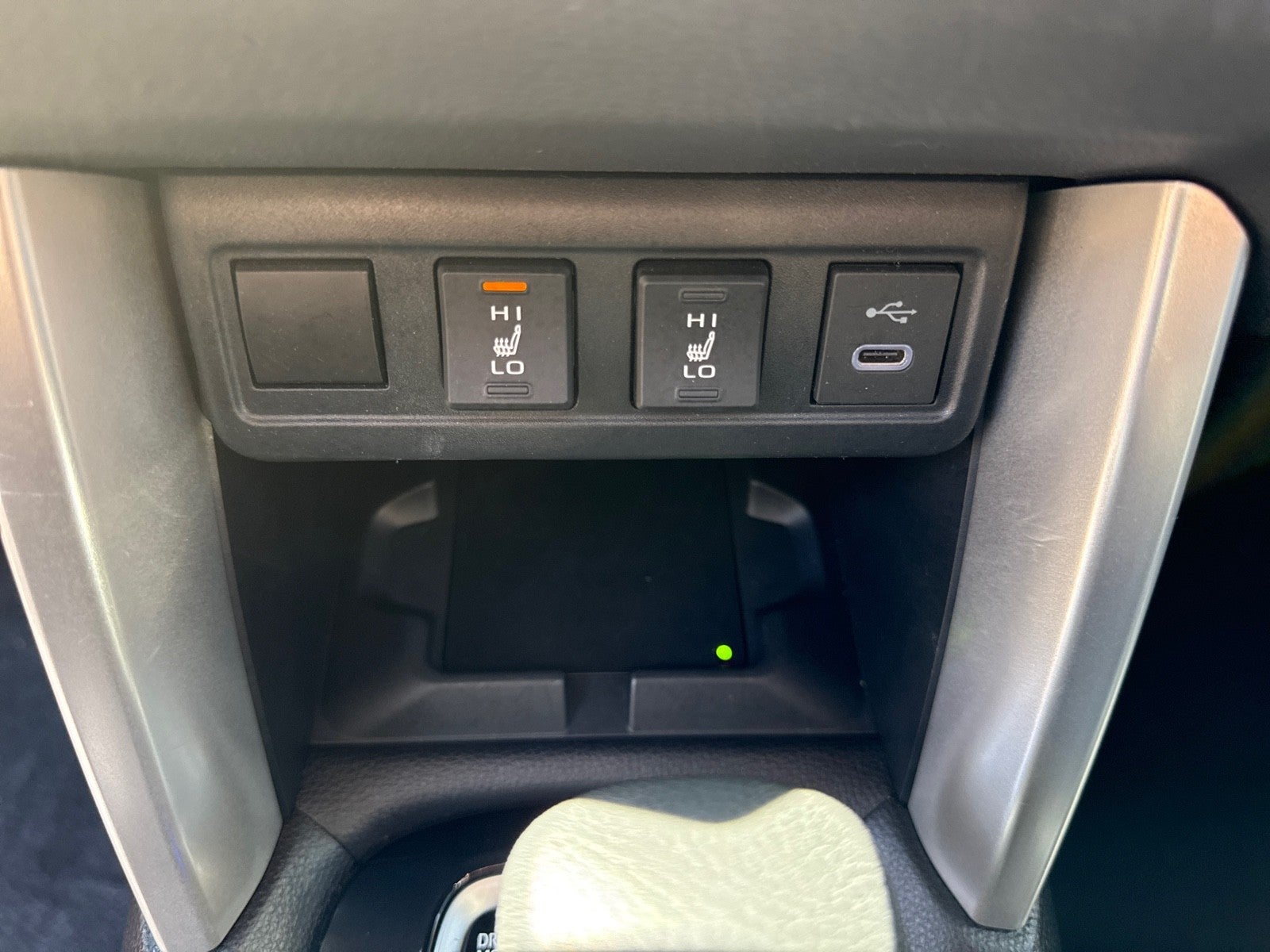 2024 Toyota Corolla Cross Hybrid XSE