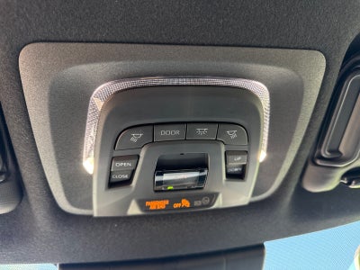 2024 Toyota Corolla Cross Hybrid XSE