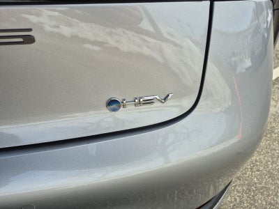 2025 Toyota Prius XLE