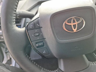 2025 Toyota Prius XLE