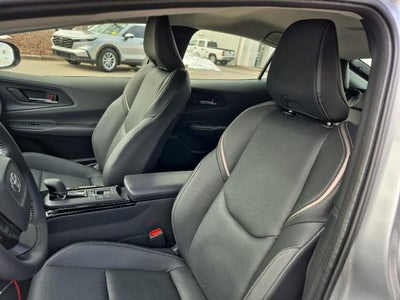 2025 Toyota Prius XLE