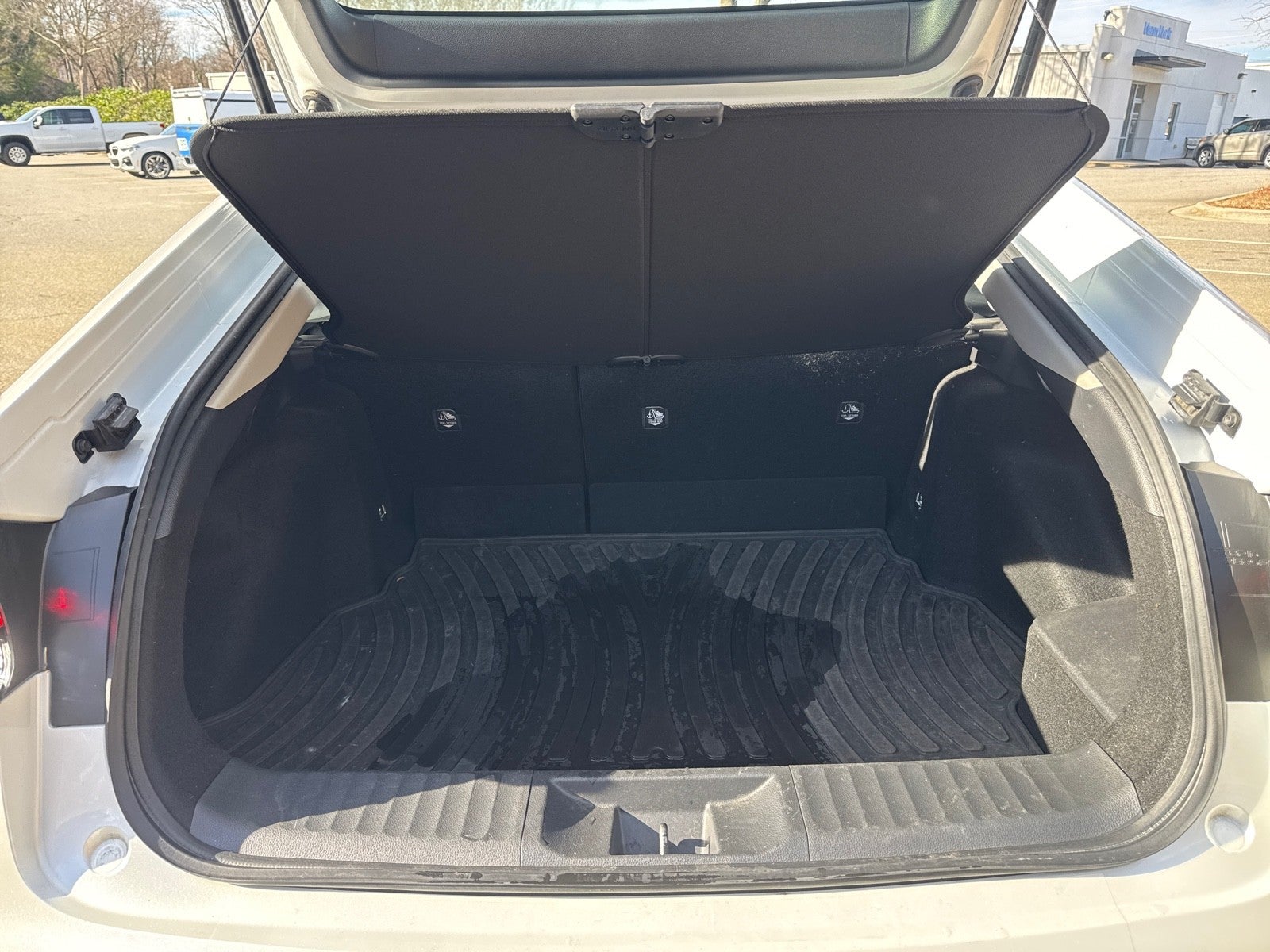 2023 Toyota Prius LE