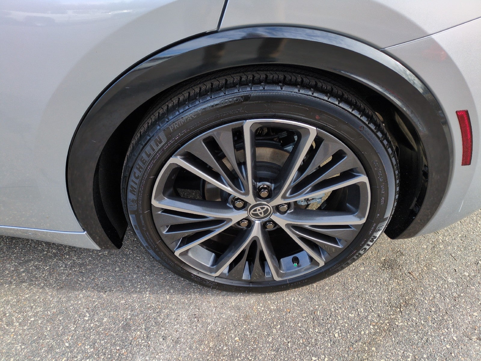 2023 Toyota Prius XLE