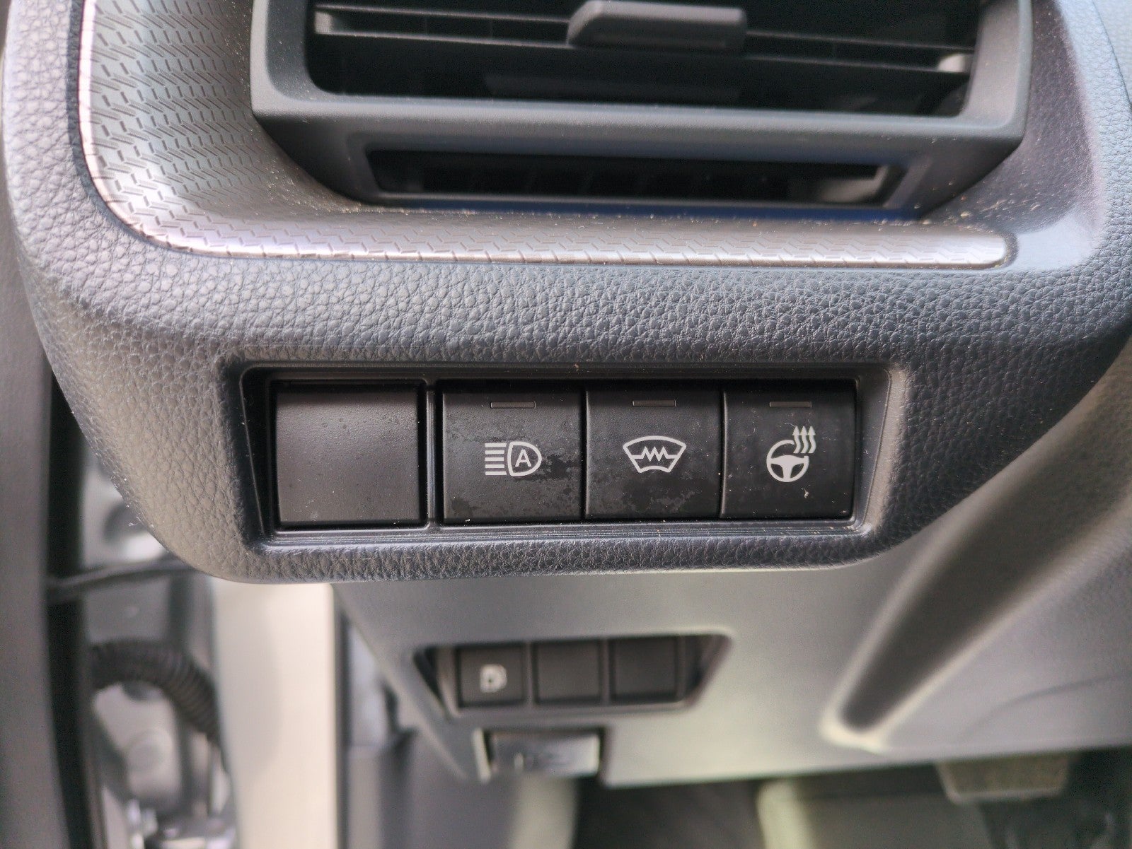 2023 Toyota Prius XLE