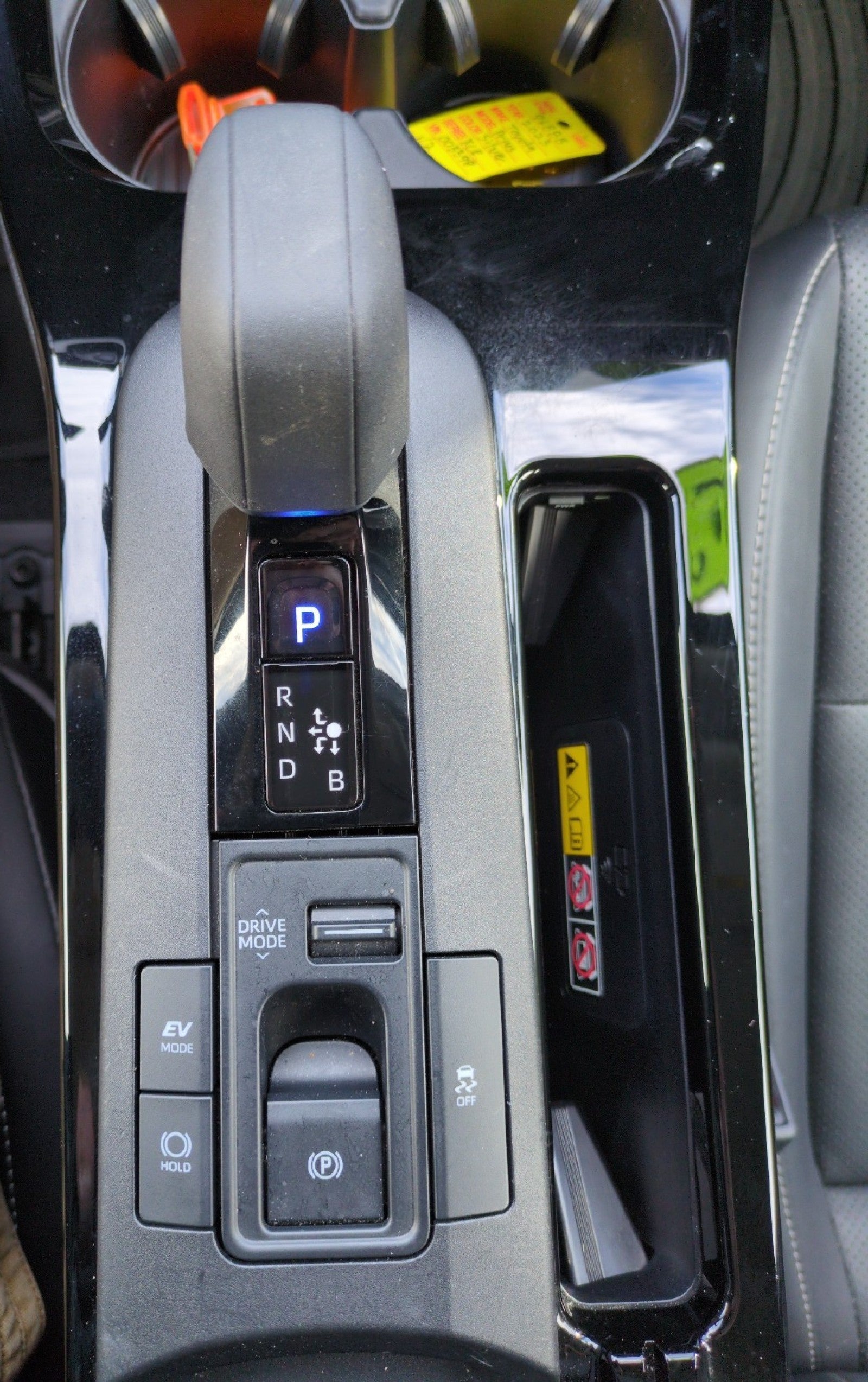 2023 Toyota Prius XLE