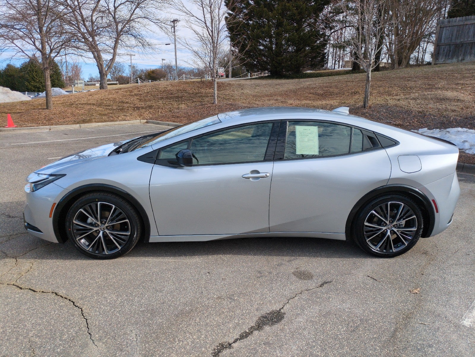 2023 Toyota Prius XLE