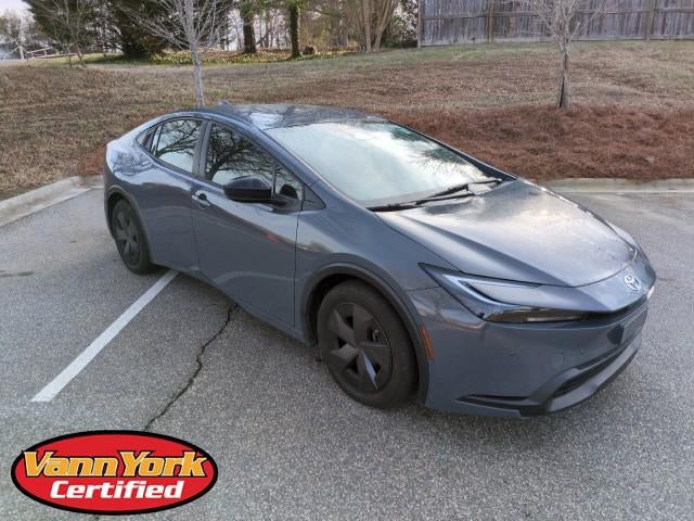 2024 Toyota Prius LE