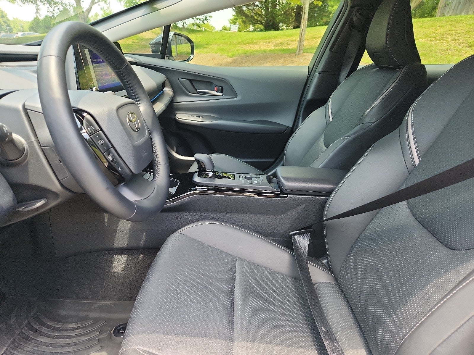 2024 Toyota Prius XLE