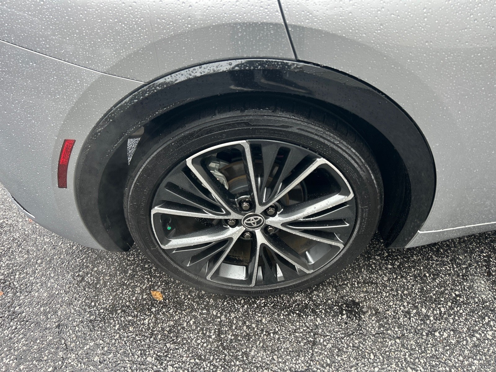 2023 Toyota Prius XLE