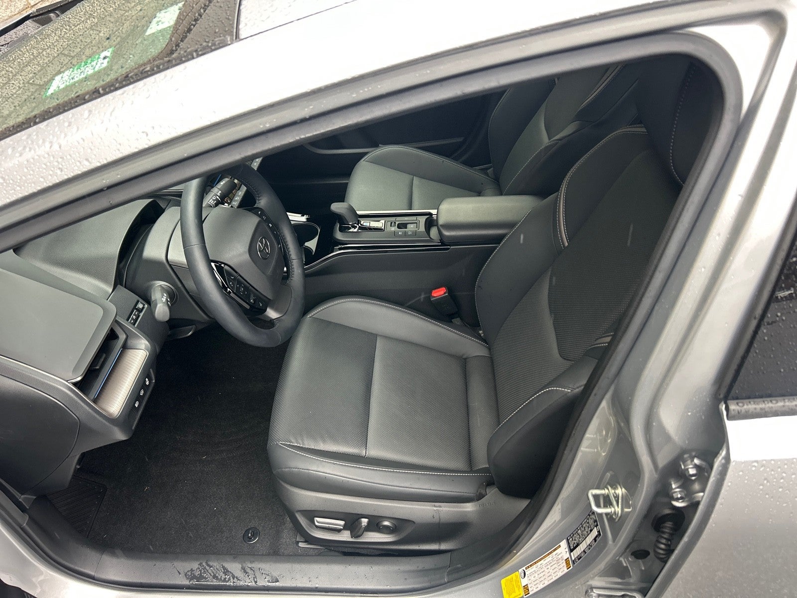 2023 Toyota Prius XLE