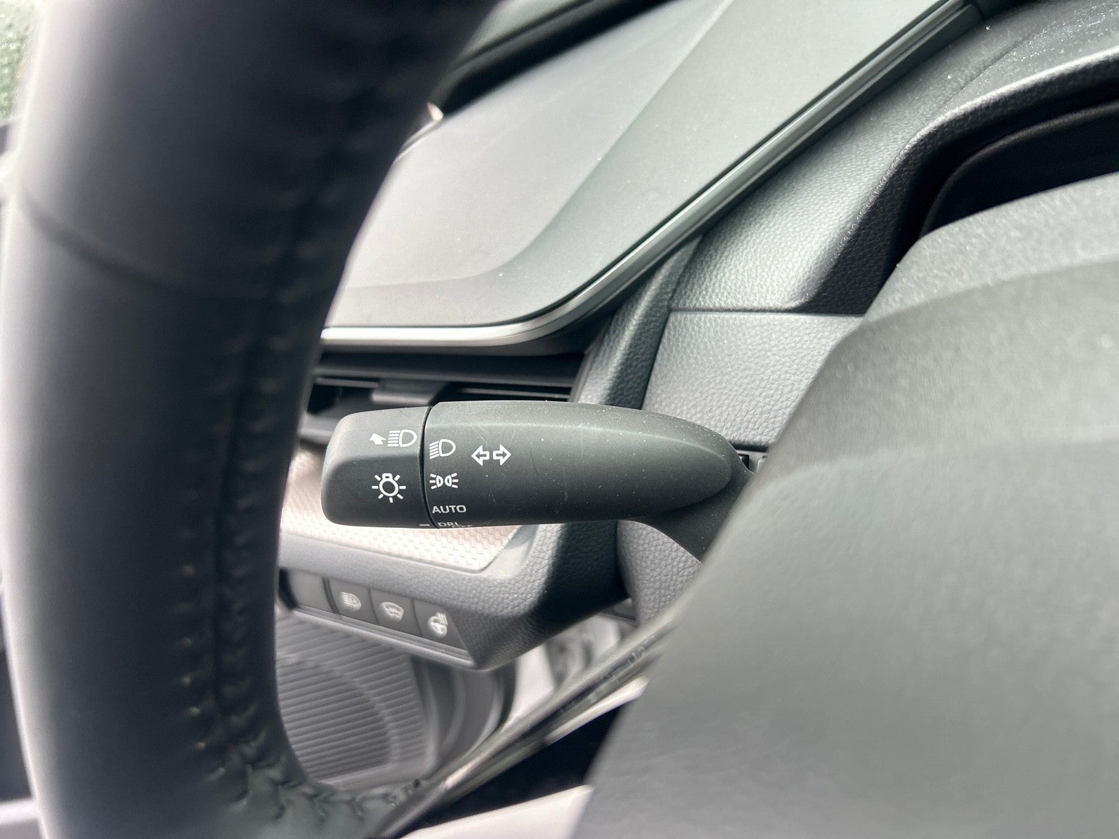 2023 Toyota Prius XLE