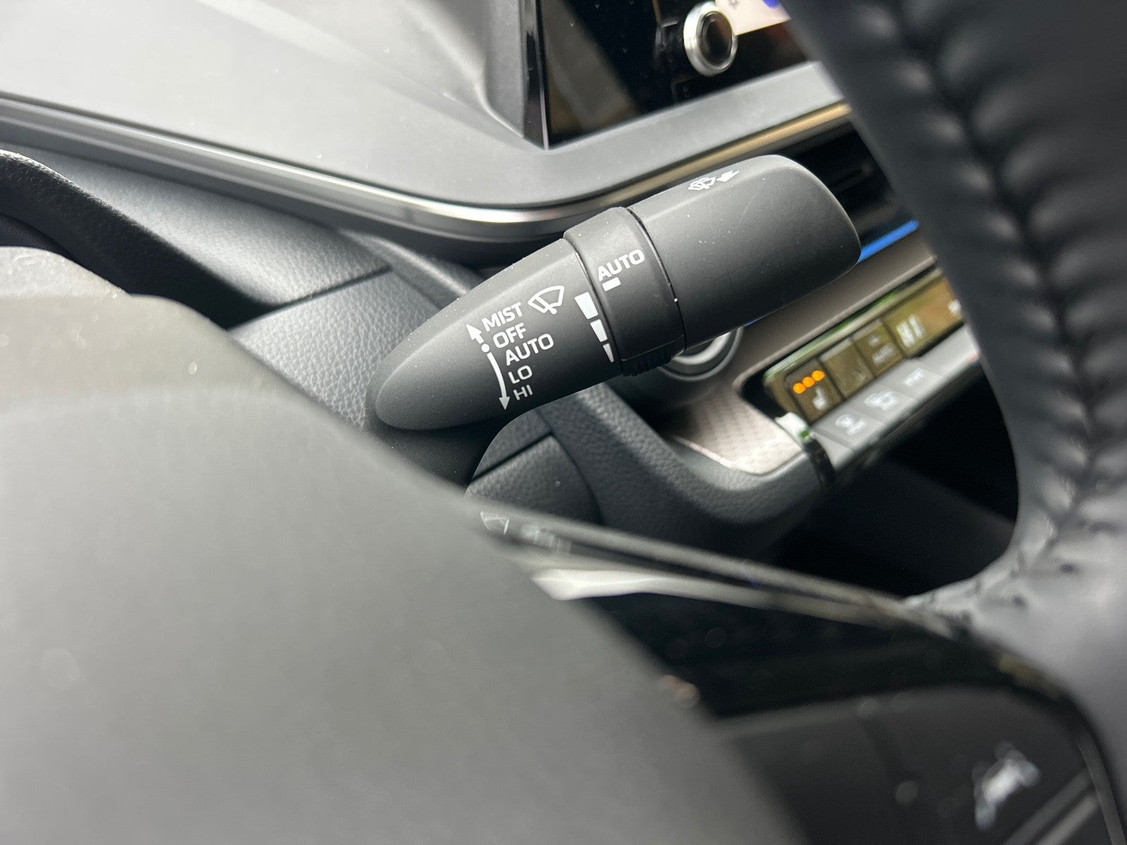 2023 Toyota Prius XLE