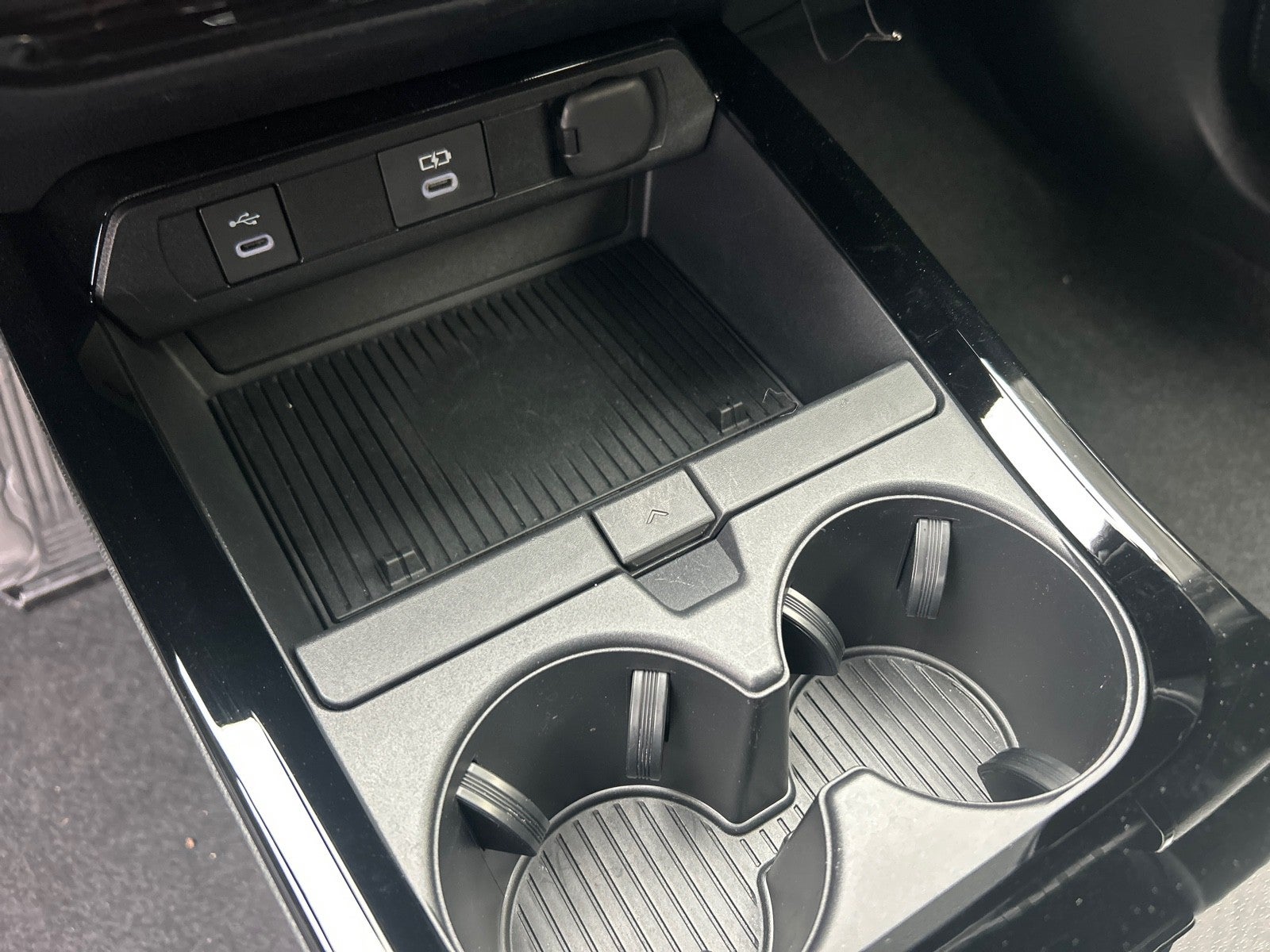 2023 Toyota Prius XLE