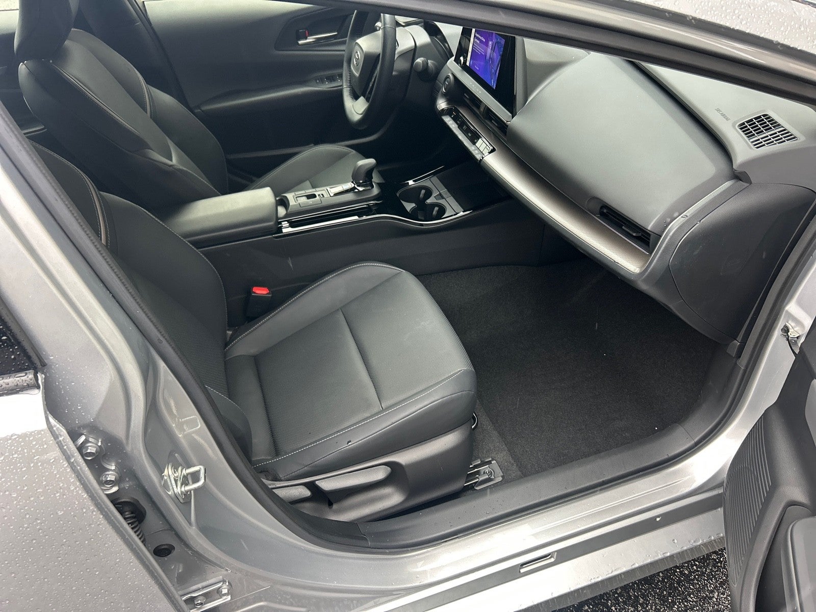 2023 Toyota Prius XLE