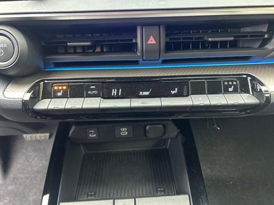 2023 Toyota Prius XLE