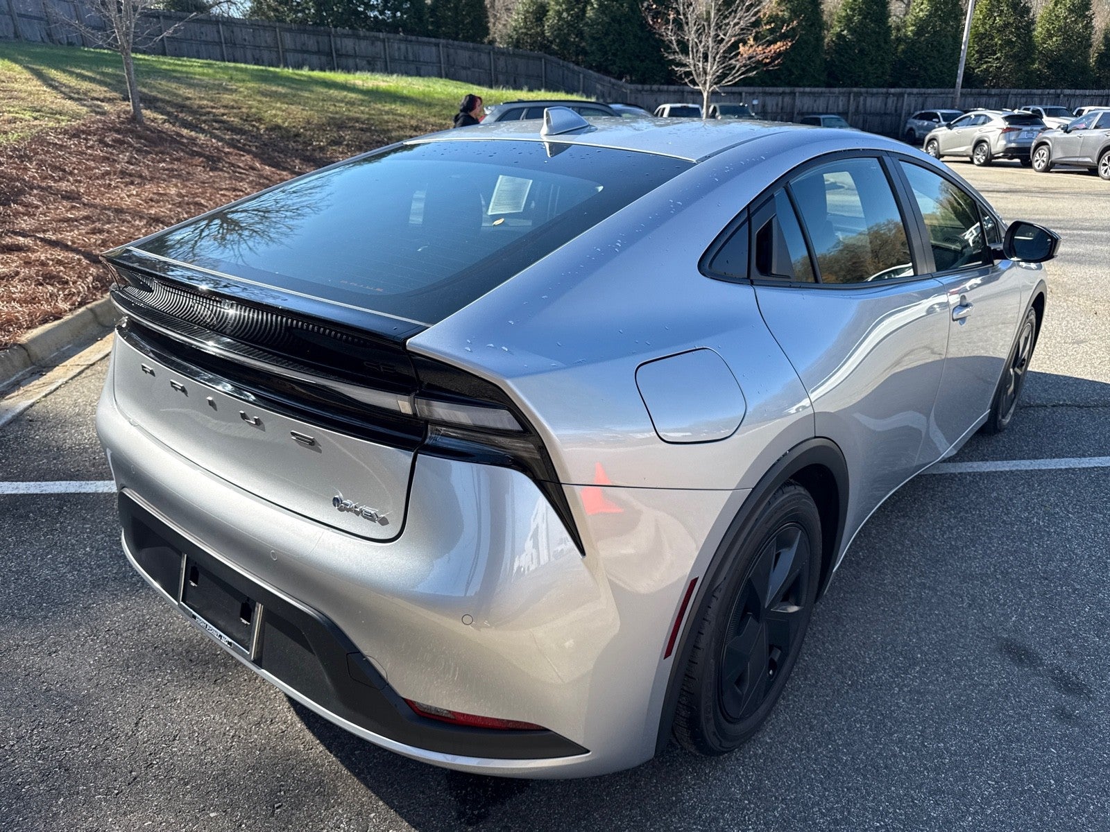 2025 Toyota Prius Plug-In Hybrid SE